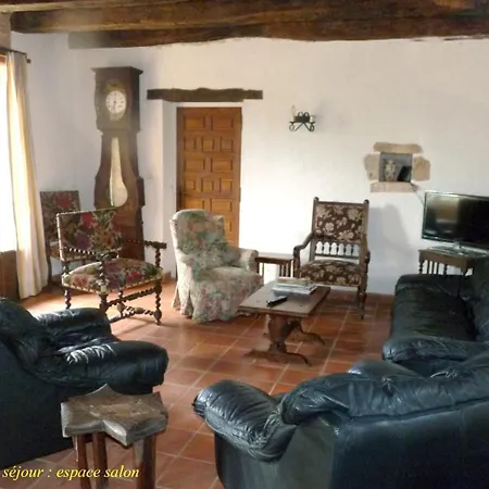 Roquegiral Vakantiehuis *